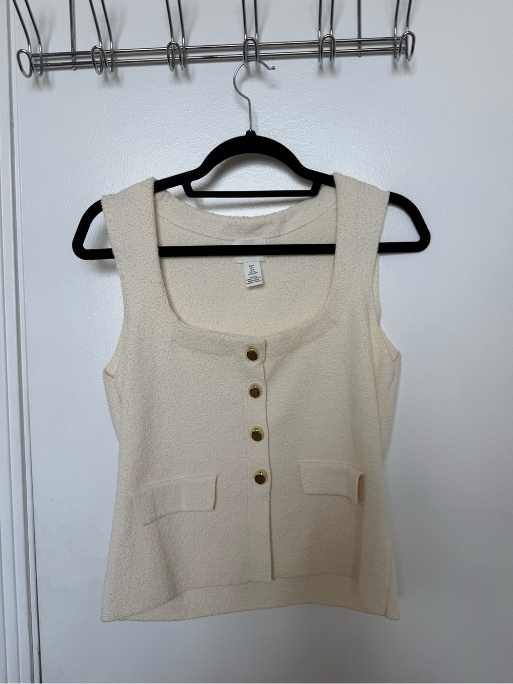 H&M Cream Sleeveless Buttoned Tank with Front Pockets